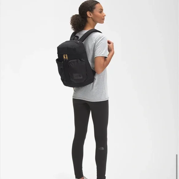 NWT The North Face Mountain Daypack—S The North Face Mountain Daypack : Vermont Gear - Farm-Way main image 2